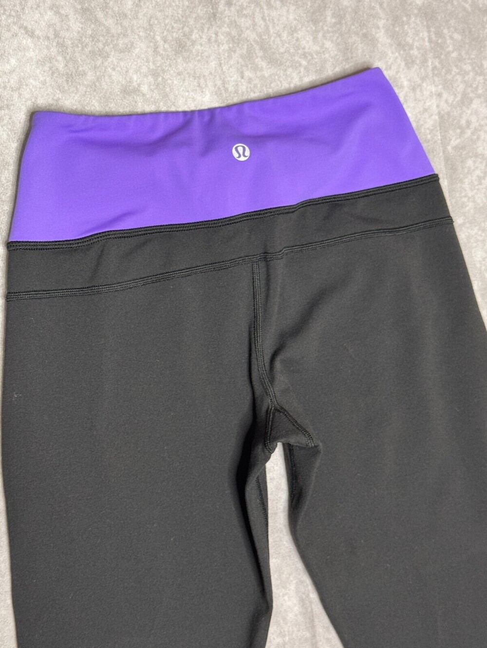Lululemon Groove Crop Flare Leggings Size 4